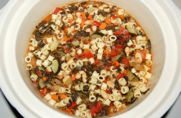 Soup cooker minestrone slow cookingmamas